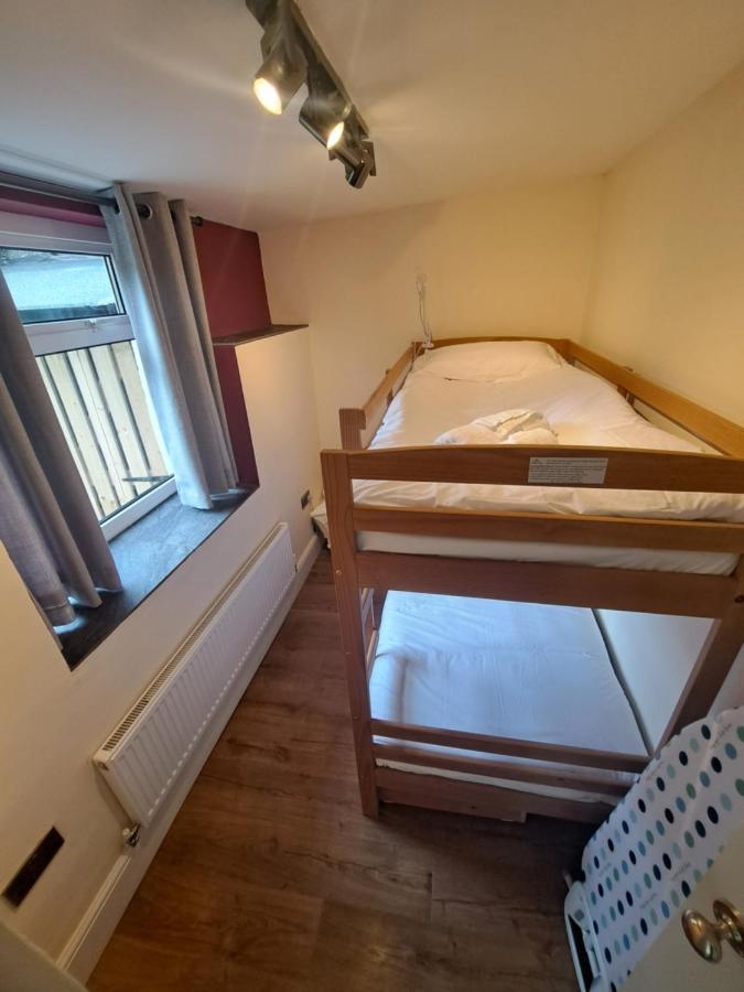 Clematis Cottage, Фортроз Экстерьер фото